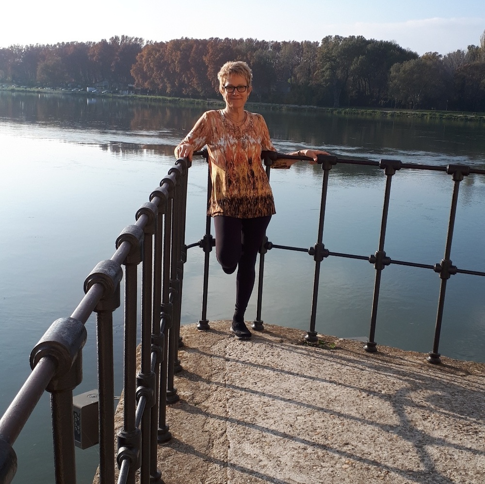 Meet your Posher, Linda